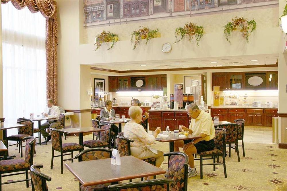Hampton Inn & Suites Dayton-Vandalia Murlin Heights Ресторан фото